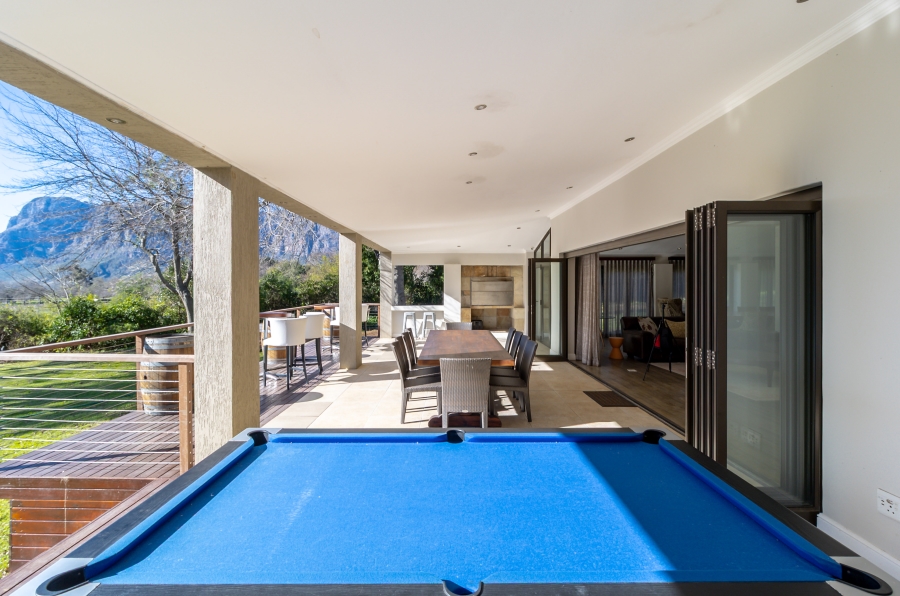 4 Bedroom Property for Sale in Stellenbosch Farms Western Cape